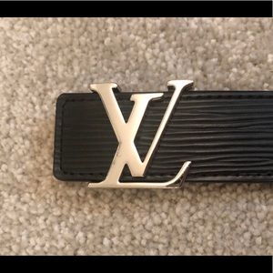 ❌SOLD❌ Louis Vuitton Epi Leather Black belt